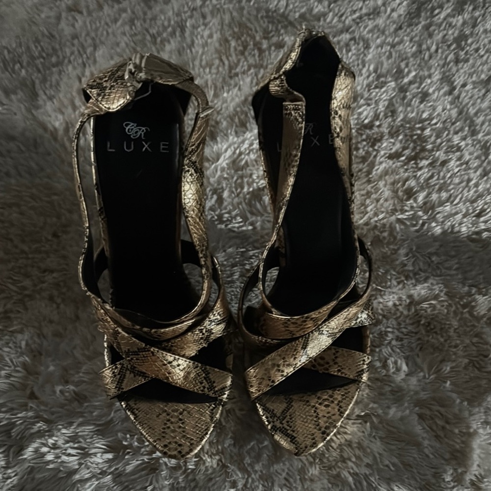 Luxe Gold Women's Shoes